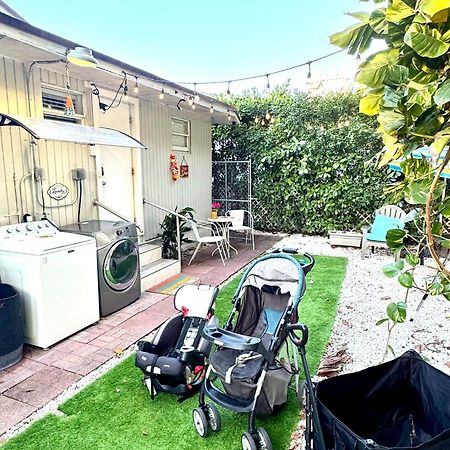 Quiet & Centrally Located House - Private Parking, Laundry And Storage For Luggage ไมอามี ภายนอก รูปภาพ